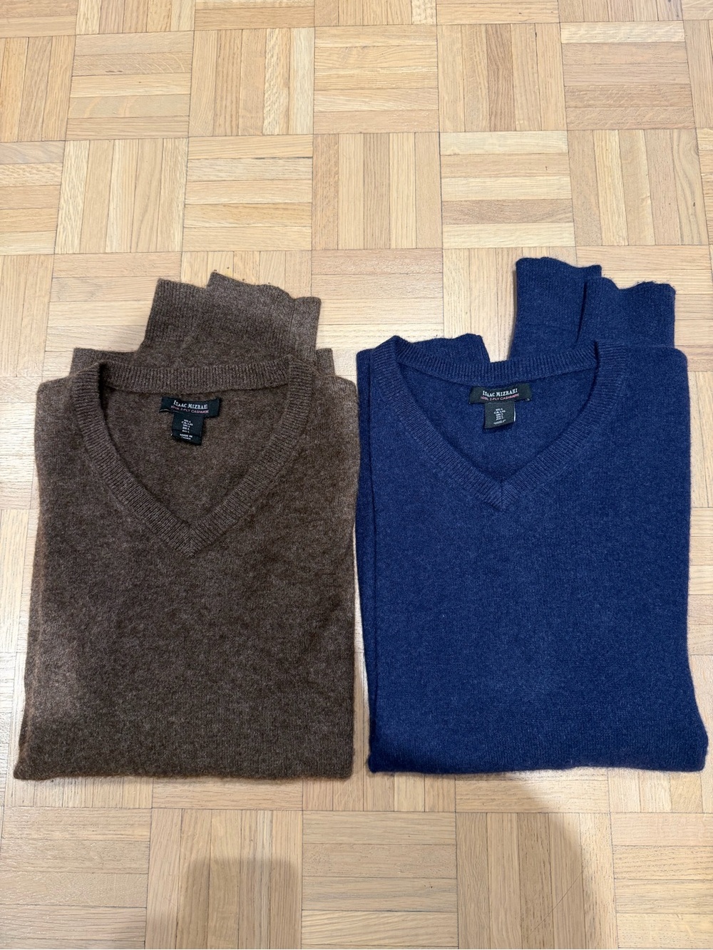Used - Set of 2 Isaac Mizrahi Cashmere Sweaters - Navy and Brown - Size L